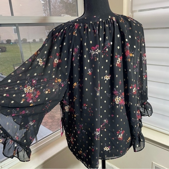 Vince Camuto Women’s Metallic Floral Print top Blouse L wear to work ruffle - Picture 5 of 7